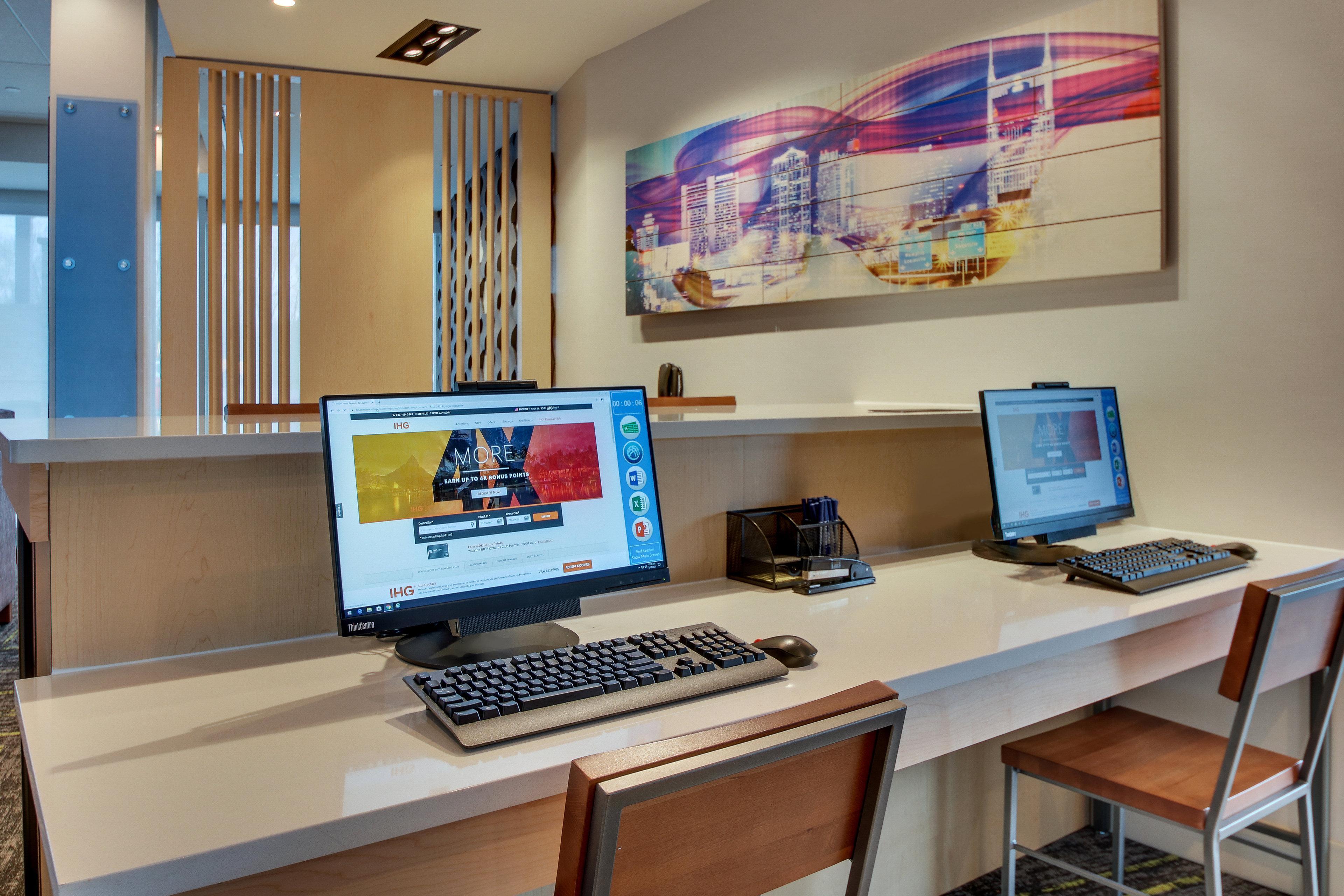 Holiday Inn Express & Suites - Nashville Metrocenter Downtown By Ihg Exterior foto