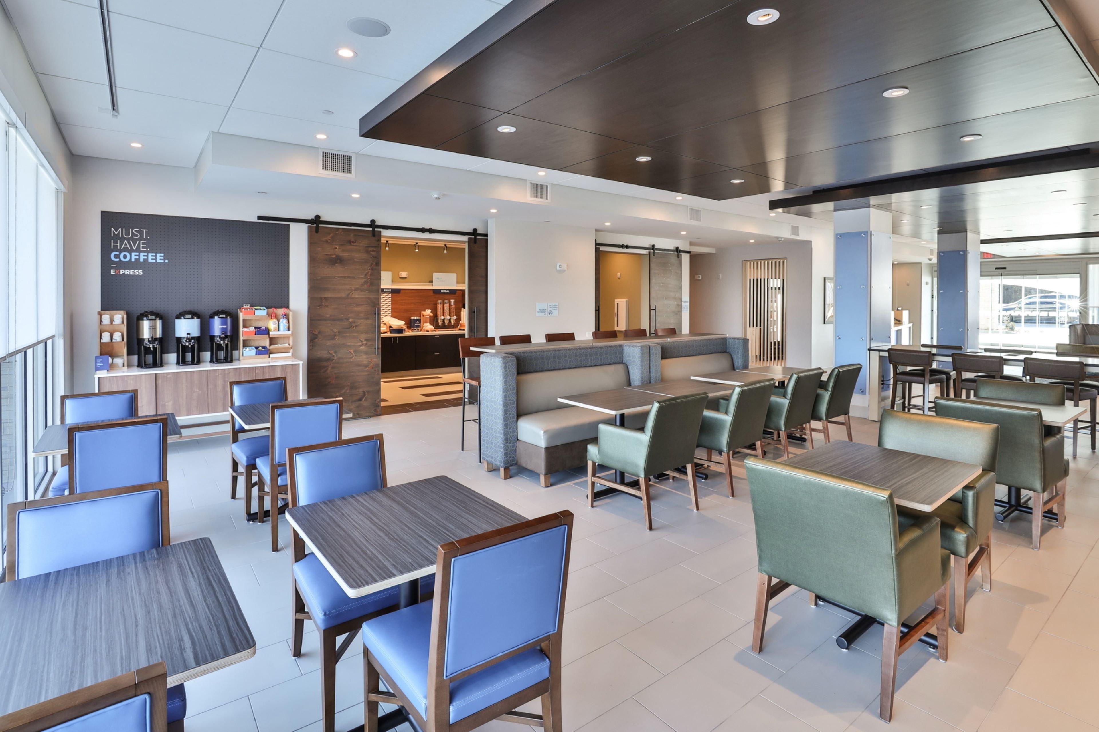 Holiday Inn Express & Suites - Nashville Metrocenter Downtown By Ihg Exterior foto