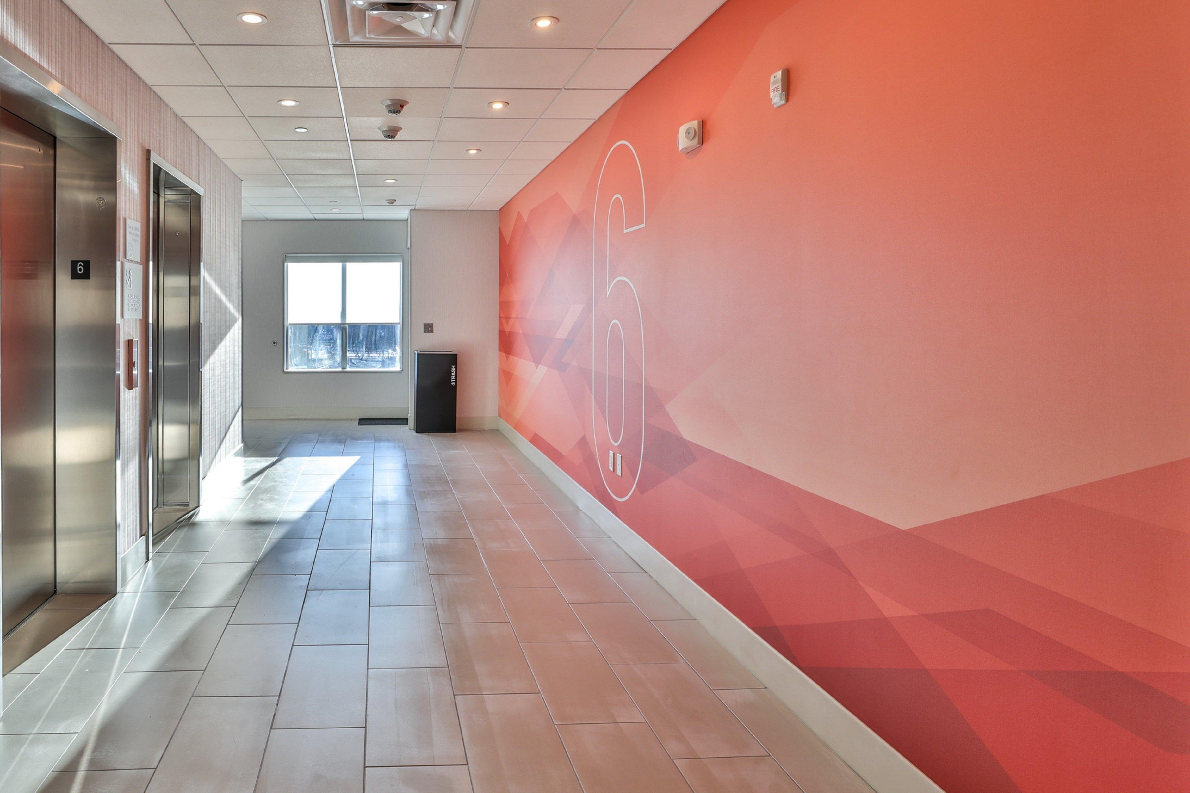 Holiday Inn Express & Suites - Nashville Metrocenter Downtown By Ihg Exterior foto